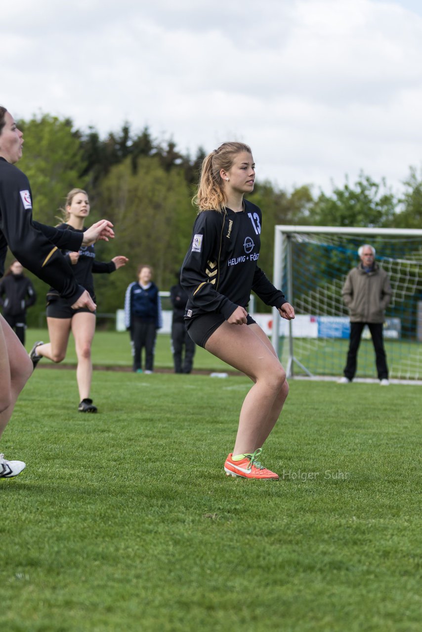 Bild 142 - Faustball Frauen Wiemersdorf